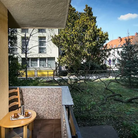아파트 Legyott Apartman 에게르